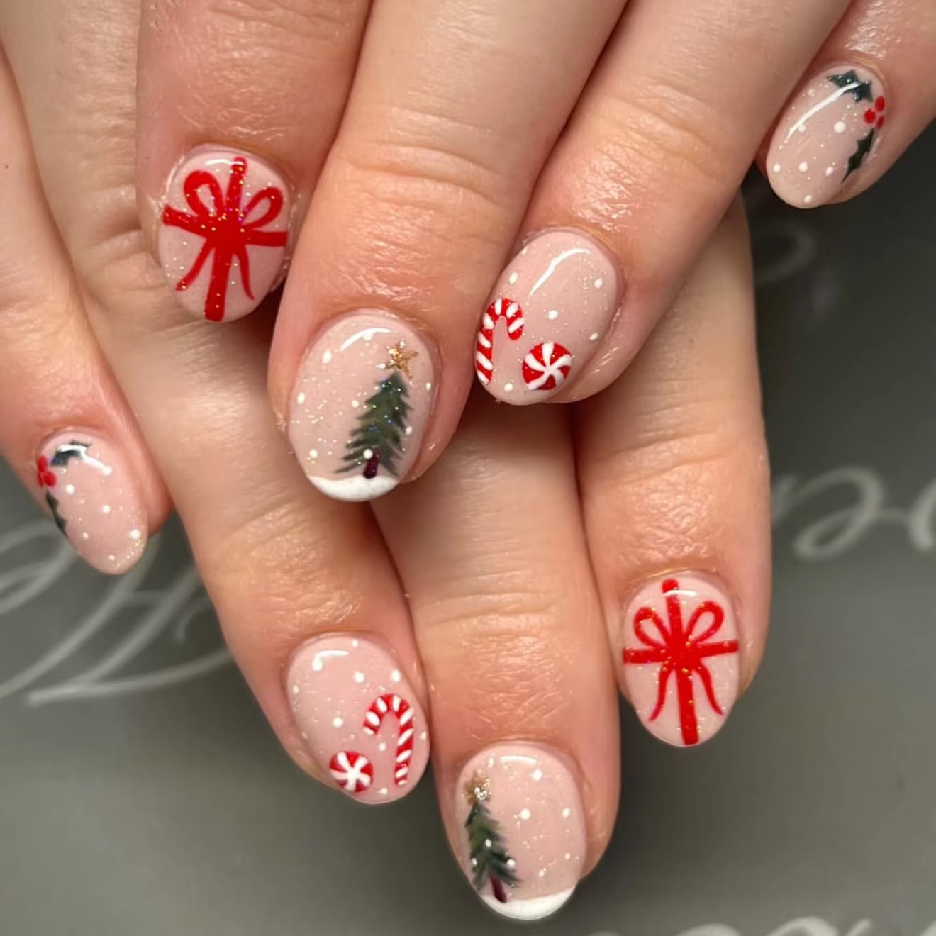 Uñas postizas cortas y redonda - Christmas Tree Artificial reseña y precio
